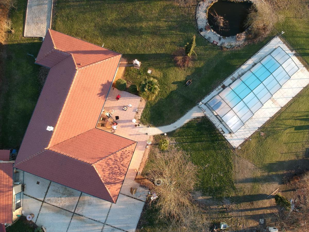 Alaguyauder Le Studio Chatillon-sur-Broue Eksteriør bilde